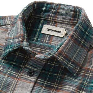 Taylor Stitch The Ledge Shirt in Coastline Plaid M/40